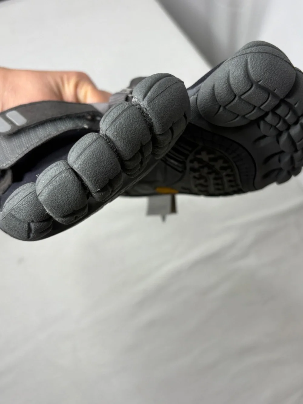 NEW Vibram FiveFingers W4485 TrekSport Minimalist Toe Shoes Womens Size 37 NWT